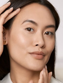 What does skin radiance mean?