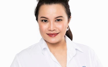 Stephanie Lam, Plastic Surgeon