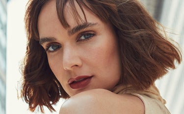 Mujer que cuida bien sus labios