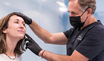 Pioneering aesthetic treatments