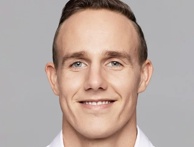 consumer_v3_restylane_temples_basmall_kyle_before