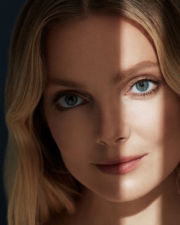 Tired eyes in the Zoom age? How to reduce under-eye shadows