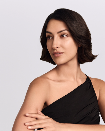 2026_MARLEY_Forward-facing_face-decolletage_COLOR