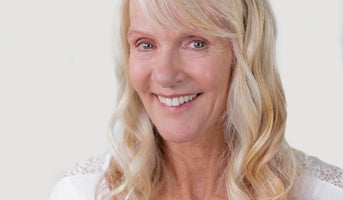 Facial treatments such as minimally invasive fillers can increase people’s self-esteem and make them feel younger and happier. Listen to patients’ own words.